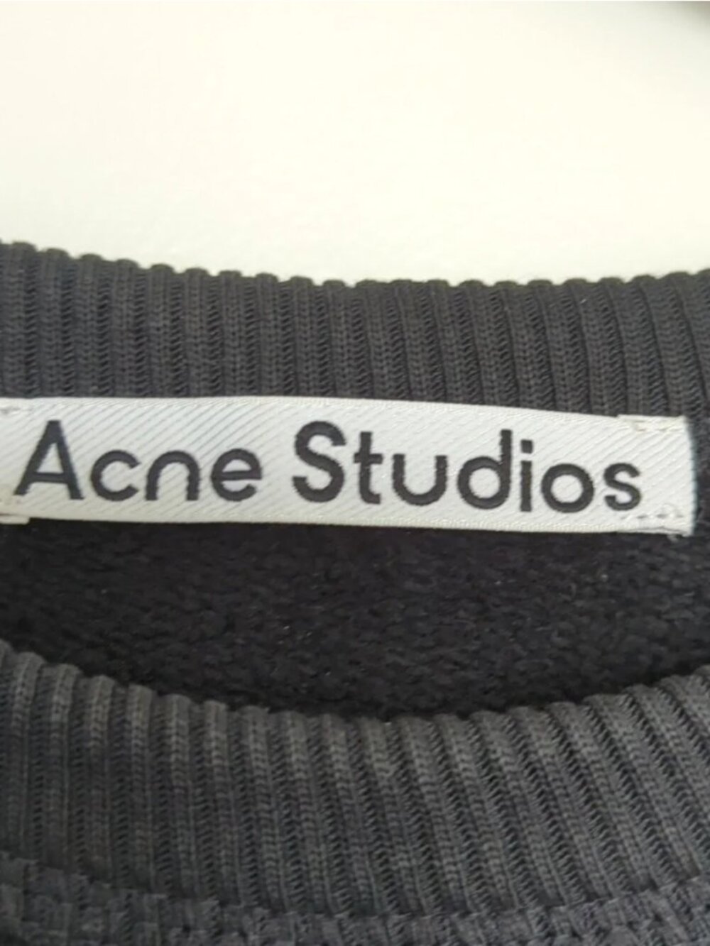 Acne Studios Oversized Sweatshirt - Picture 3 of 6